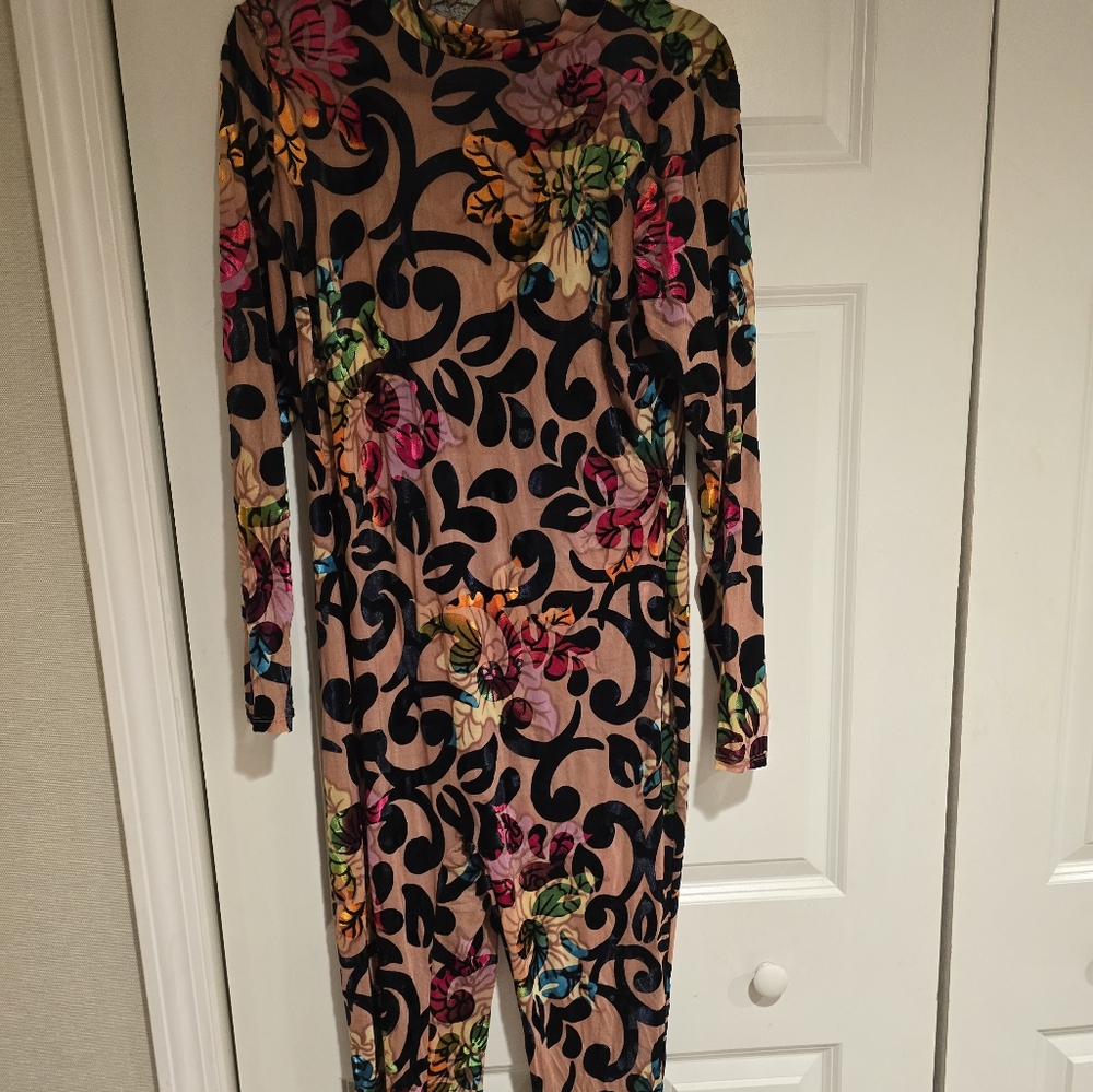 Floral Patterned Long Sleeve Dress - Picture 2 of 2